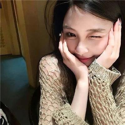 《天降美食粤语》海报