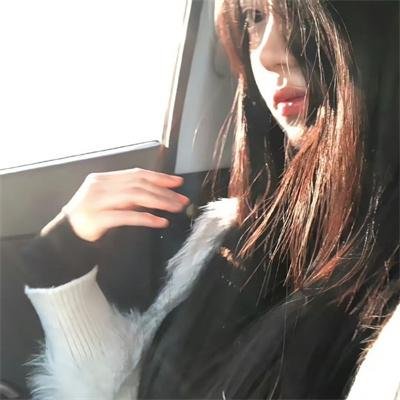 《邦尼和琼》海报