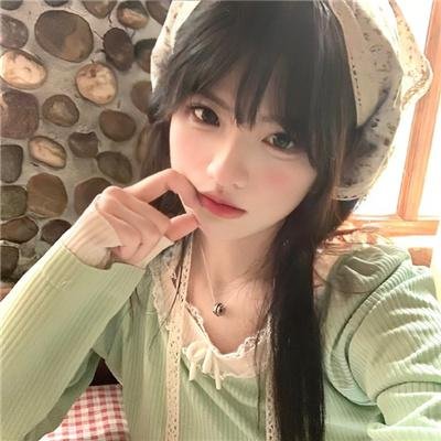 《完美家庭》海报