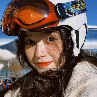 《今夜笑巴黎》海报